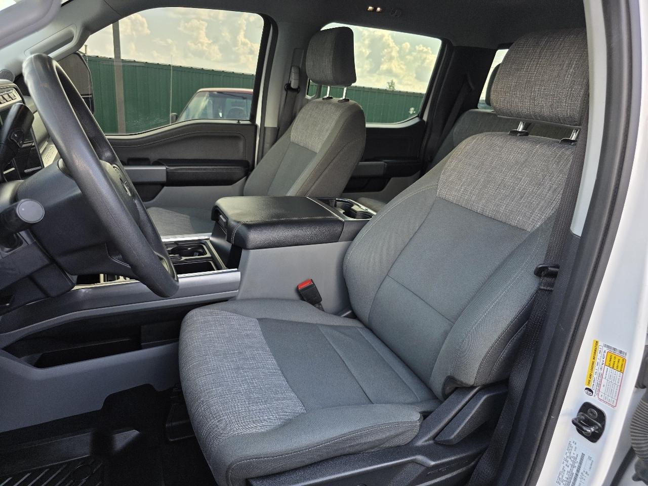 Ford F-350 SD XLT Crew Cab 4WD 2024