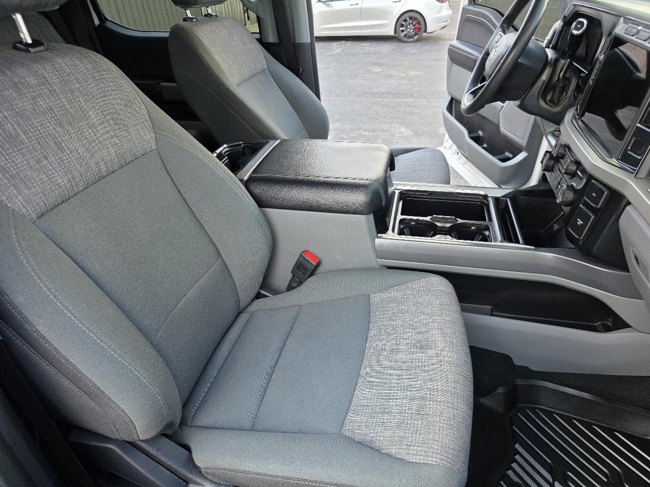 Ford F-350 SD XLT Crew Cab 4WD 2024
