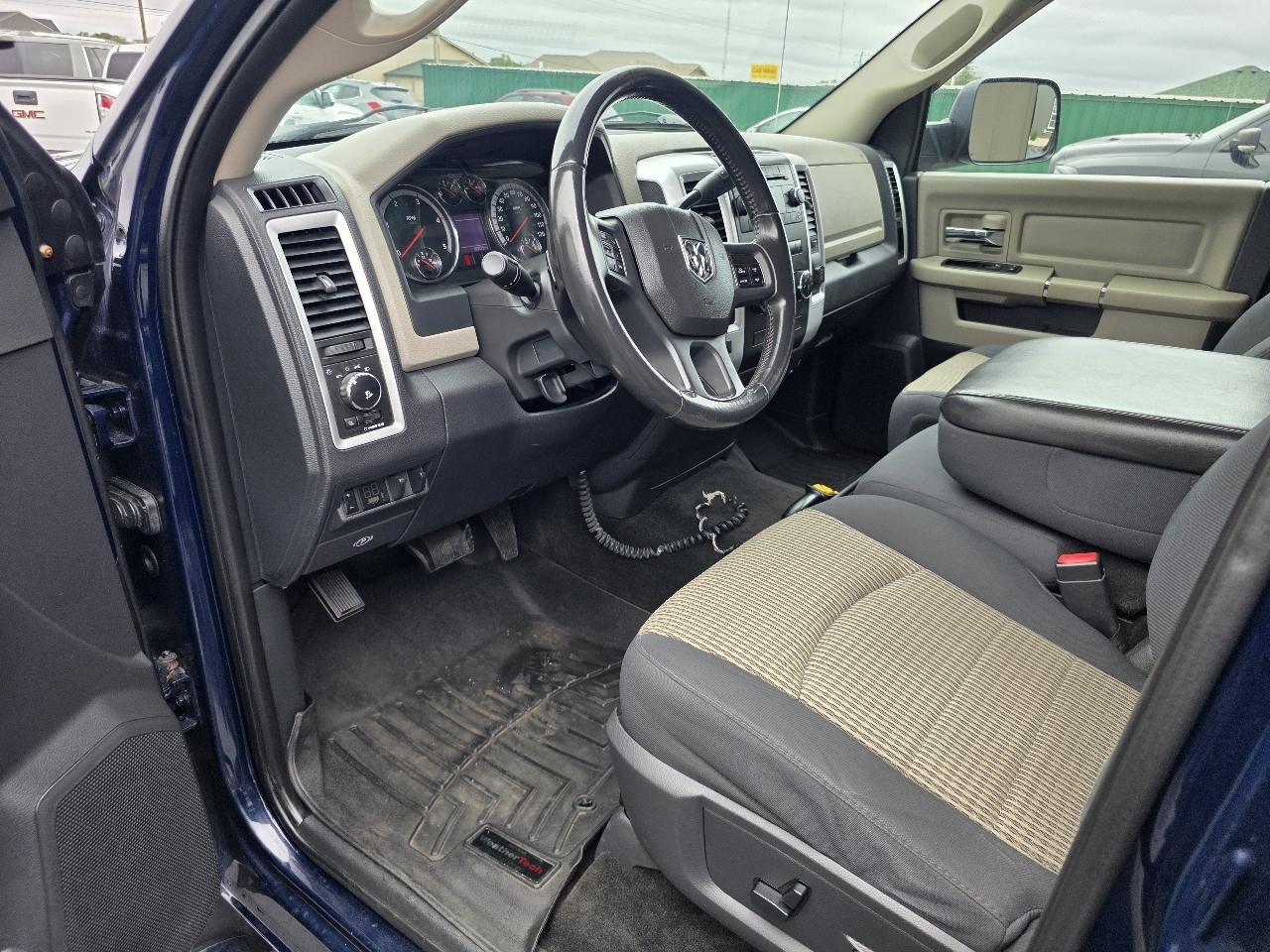 Dodge 2500 SLT Crew Cab SWB 4WD 2012