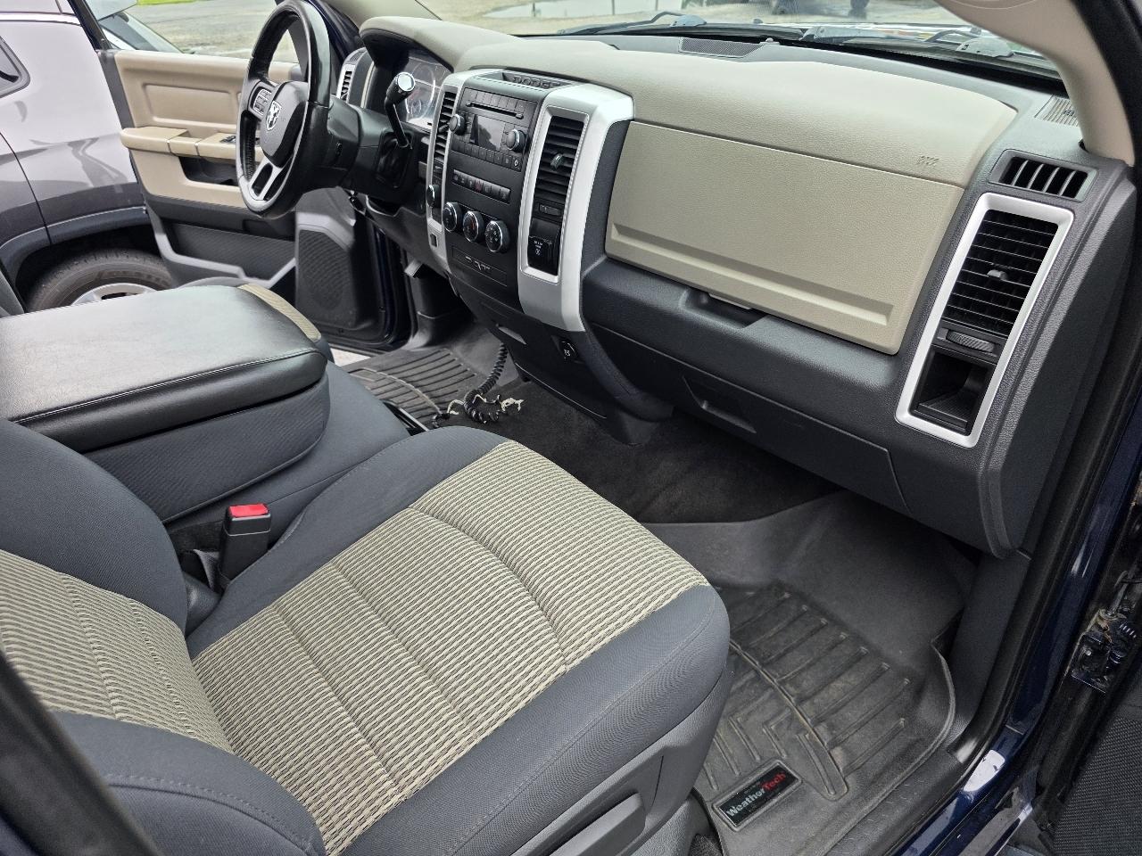 Dodge 2500 SLT Crew Cab SWB 4WD 2012