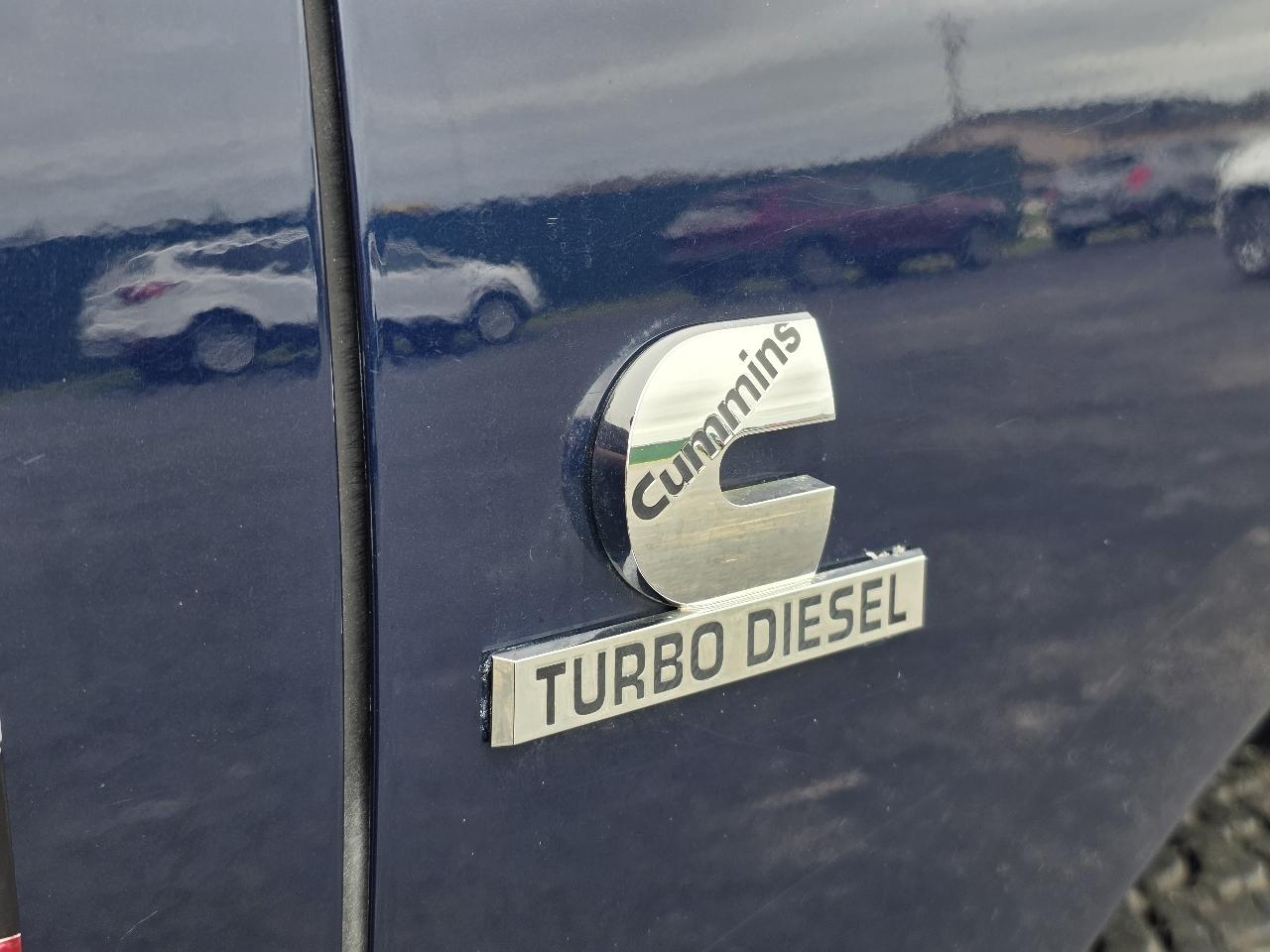 Dodge 2500 SLT Crew Cab SWB 4WD 2012