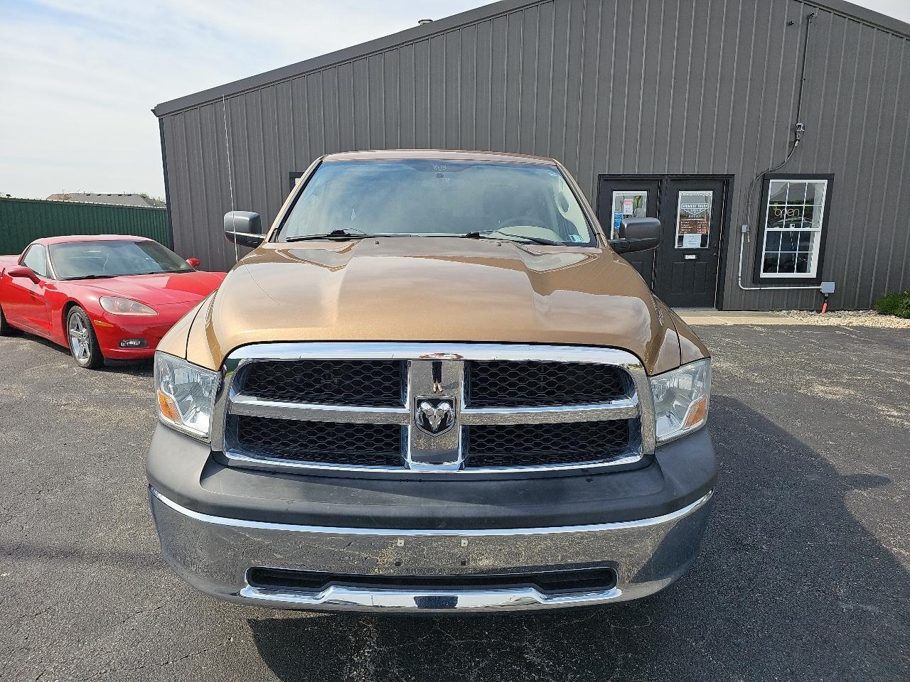 Dodge 1500 SLT Quad Cab 4WD 2011