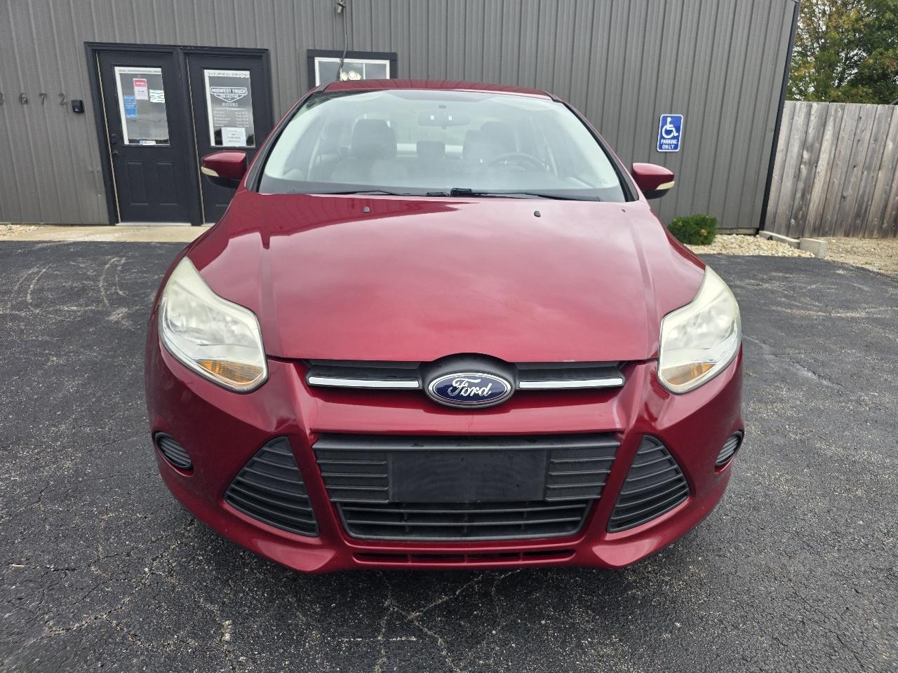 Ford Focus SE Sedan 2013