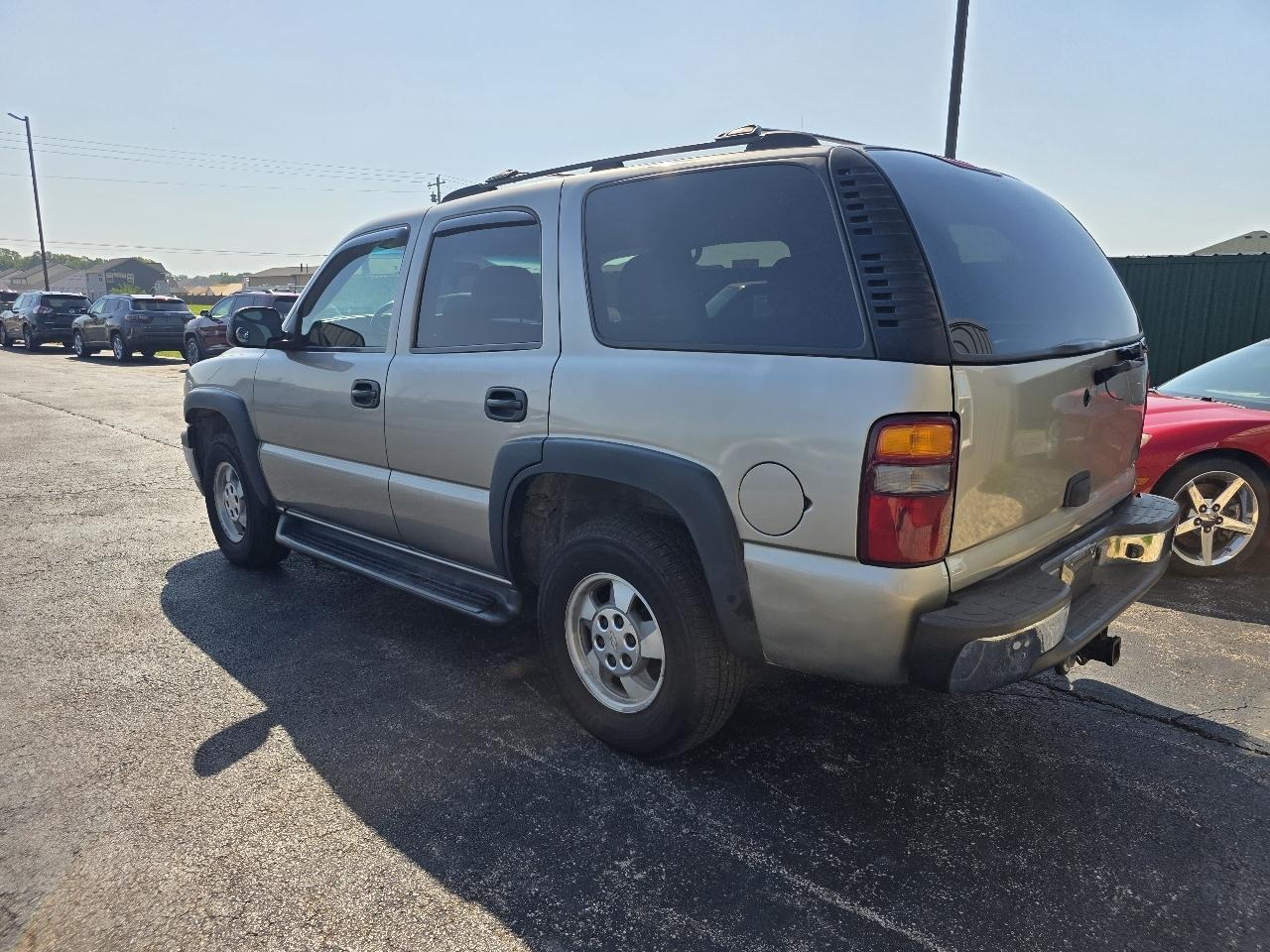 Chevrolet Tahoe 4WD 2001