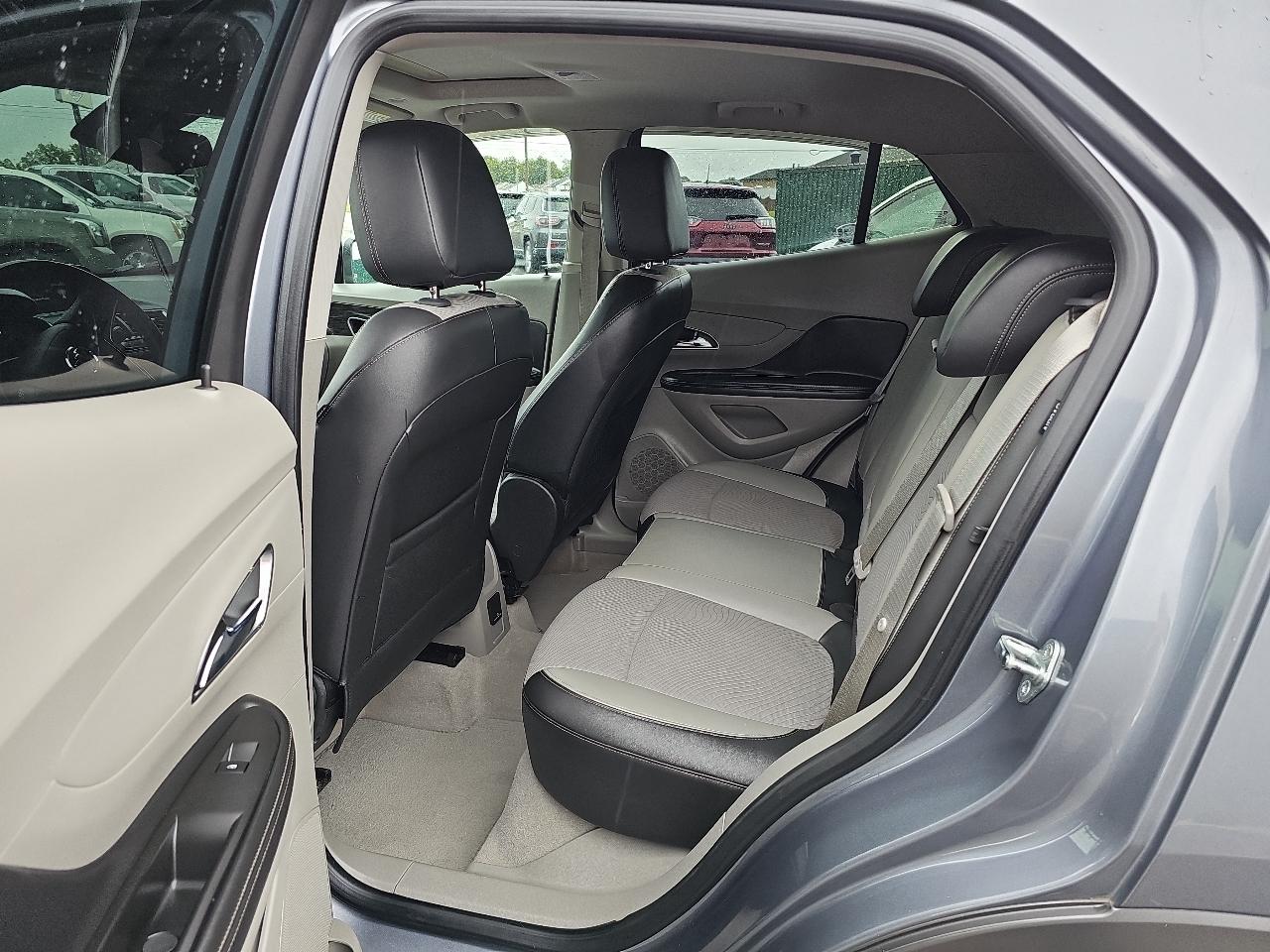 Buick Encore Convenience FWD 2014