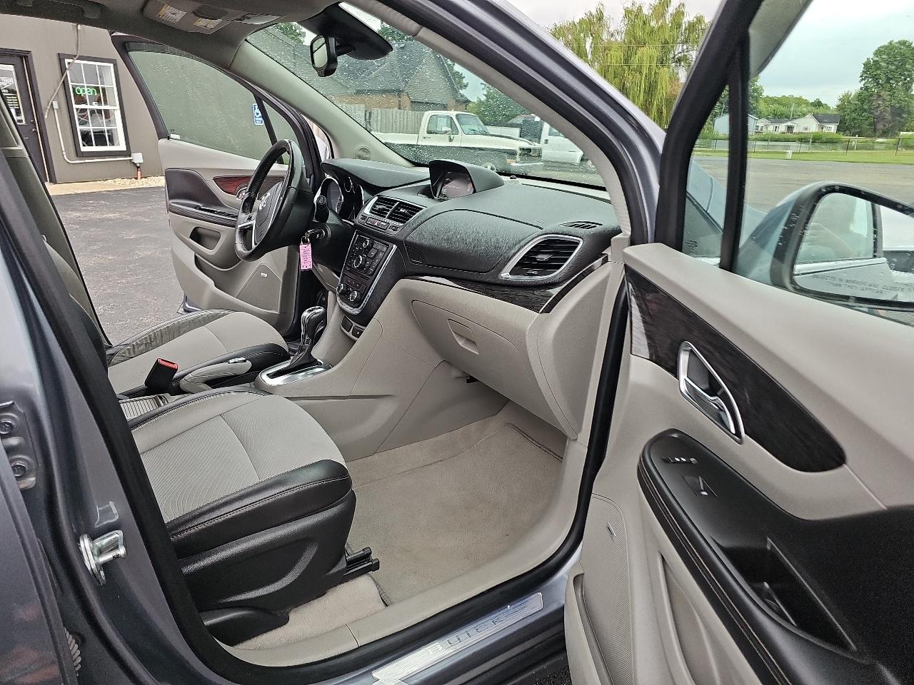 Buick Encore Convenience FWD 2014