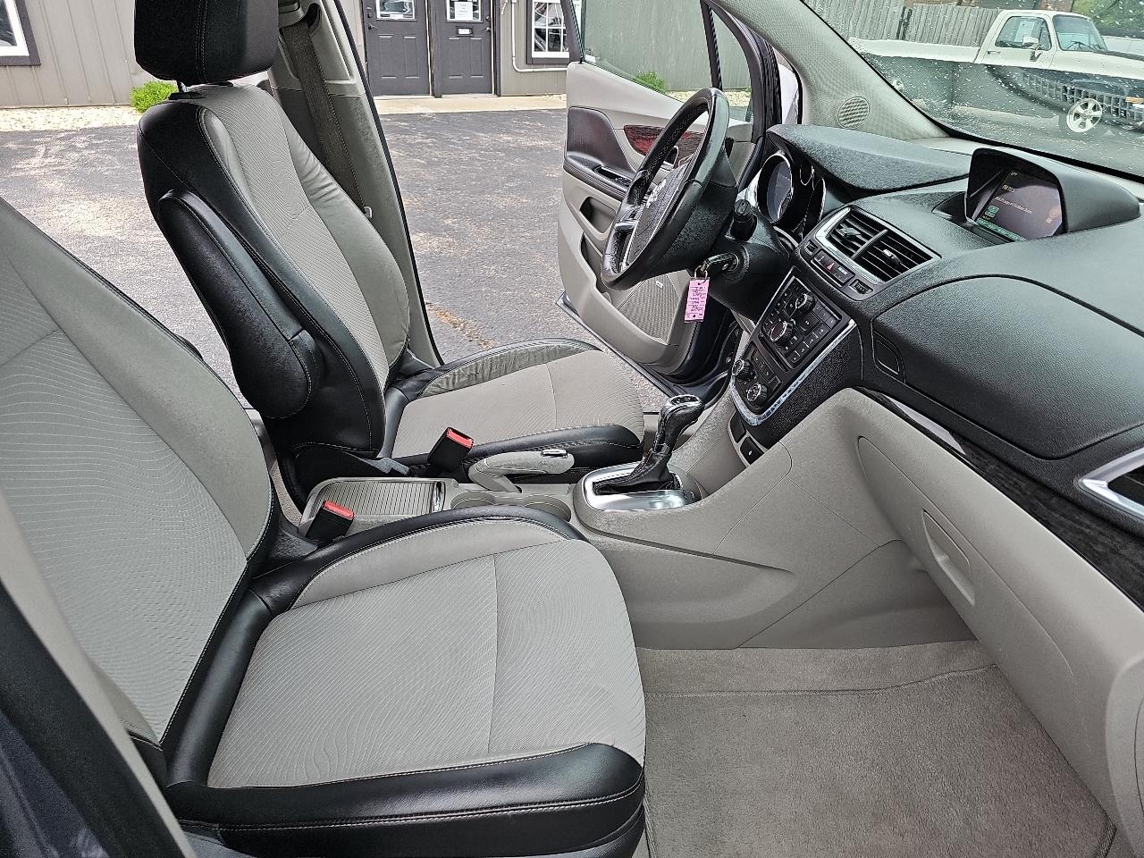 Buick Encore Convenience FWD 2014
