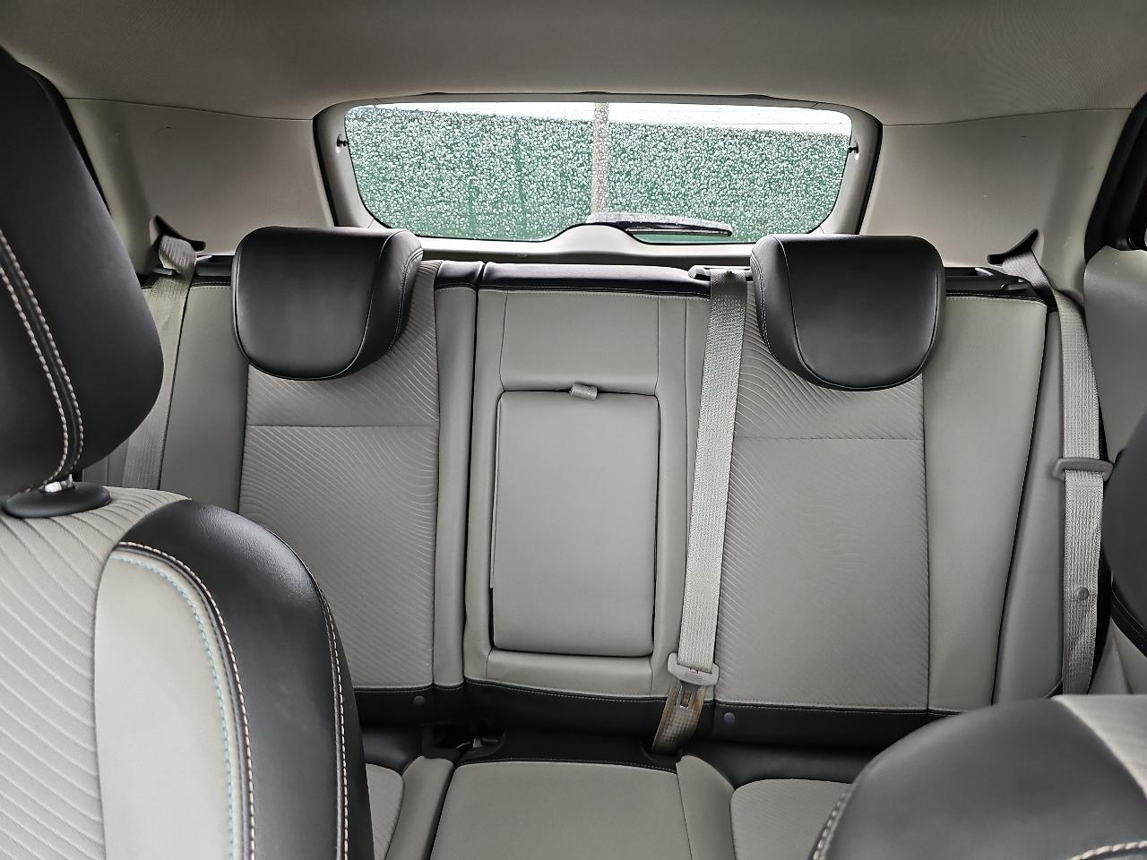 Buick Encore Convenience FWD 2014