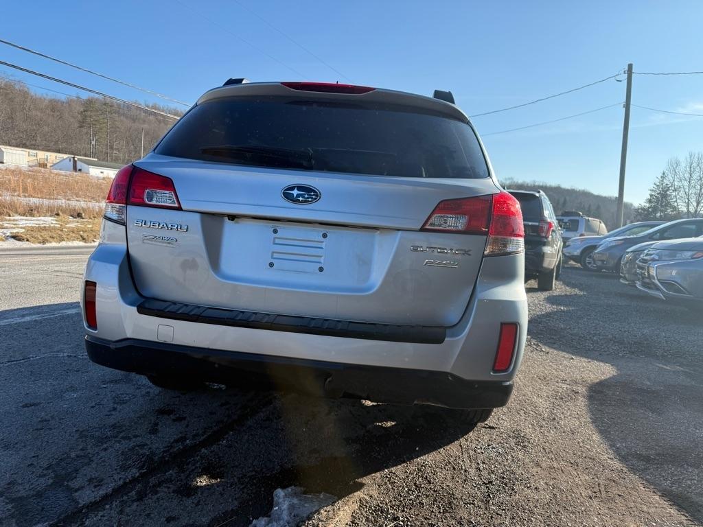 Subaru Outback 2.5i Limited 2014