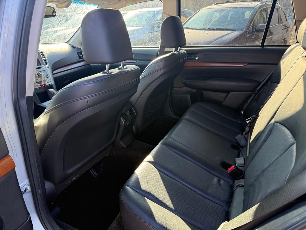 Subaru Outback 2.5i Limited 2014