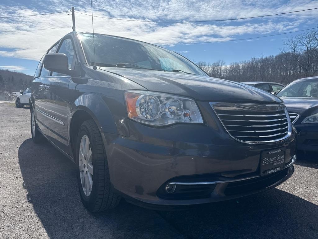 Chrysler Town & Country Touring 2016