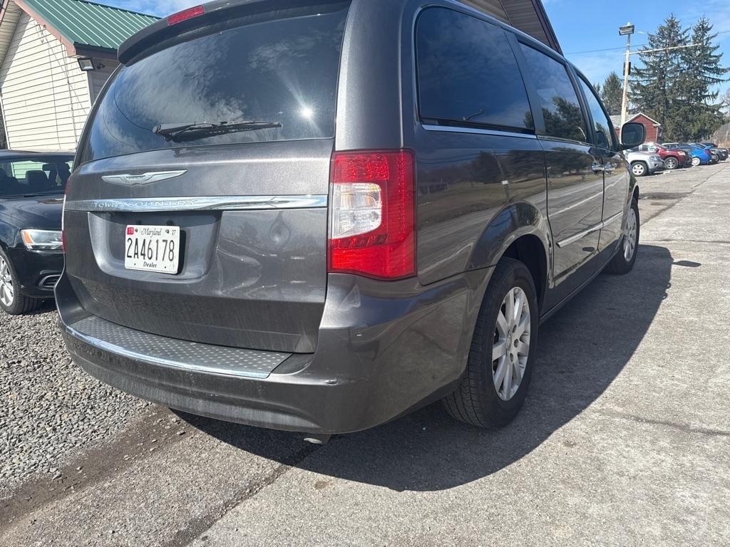 Chrysler Town & Country Touring 2016