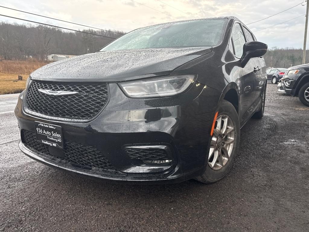 Chrysler Pacifica Touring L 2024