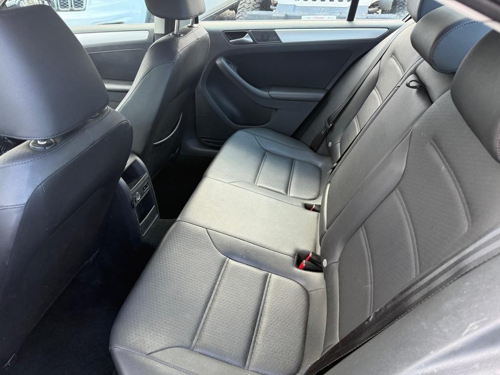 Volkswagen Jetta SE 2013