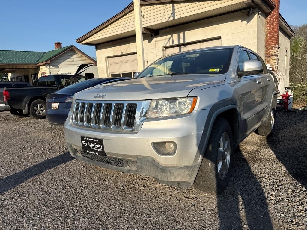 Jeep Grand Cherokee Laredo 4WD 2011