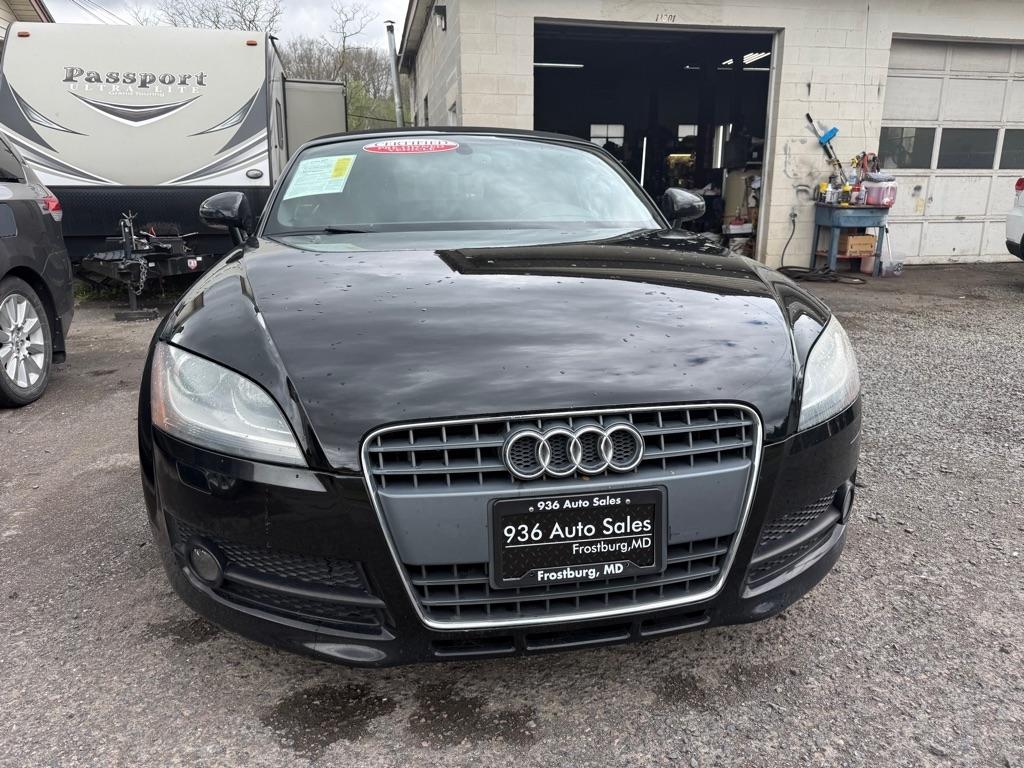 Audi TT 2.0T Roadster with S tronic 2009