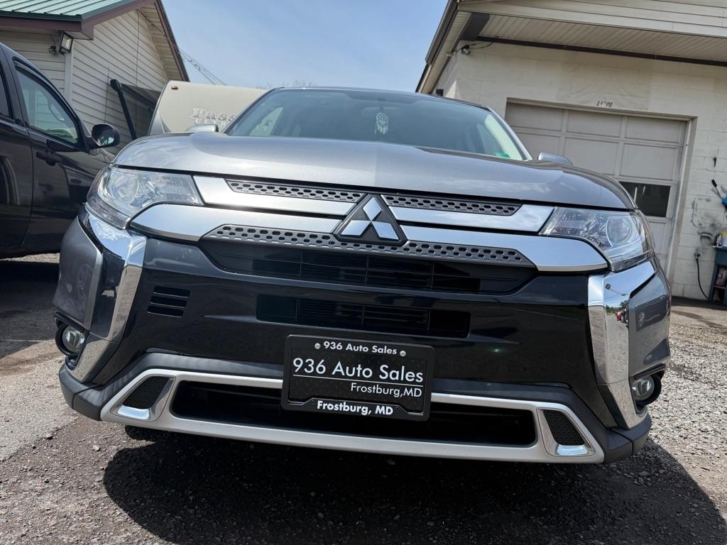 Mitsubishi Outlander SEL AWD 2019