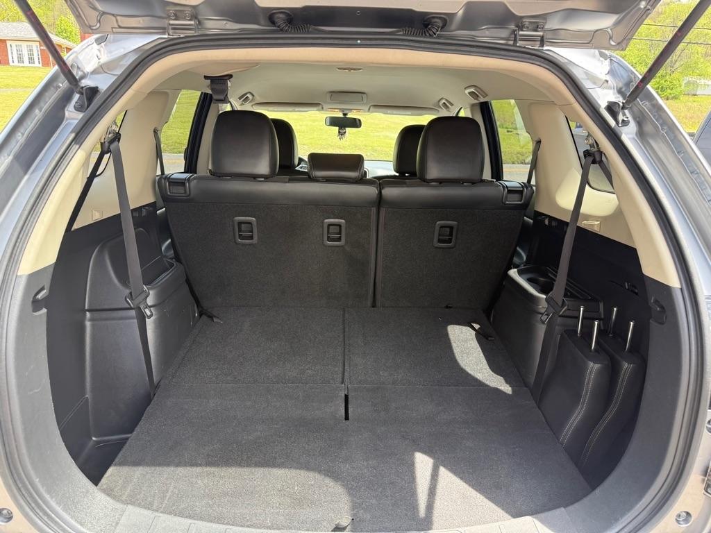 Mitsubishi Outlander SEL AWD 2019
