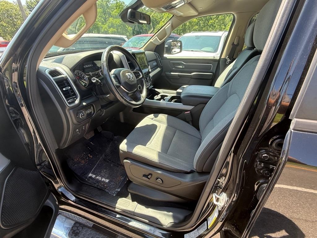 RAM 1500 Big Horn Crew Cab SWB 4WD 2019