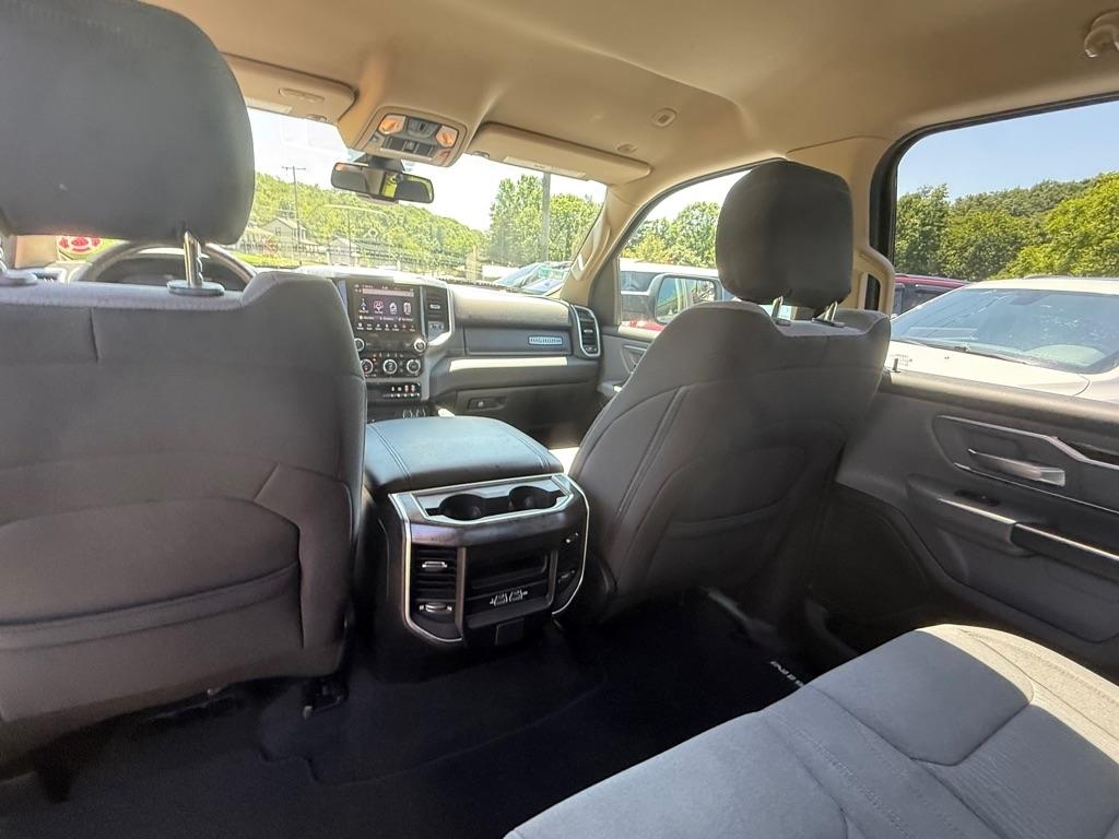 RAM 1500 Big Horn Crew Cab SWB 4WD 2019