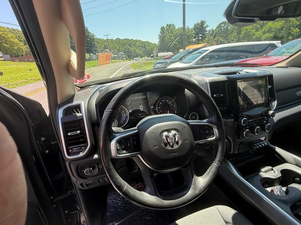RAM 1500 Big Horn Crew Cab SWB 4WD 2019