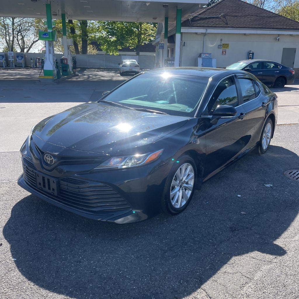 Toyota Camry LE AWD 2020
