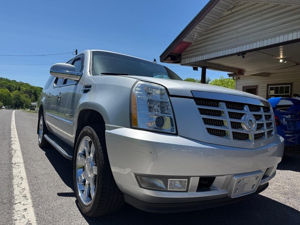 Cadillac Escalade ESV AWD Luxury 2013