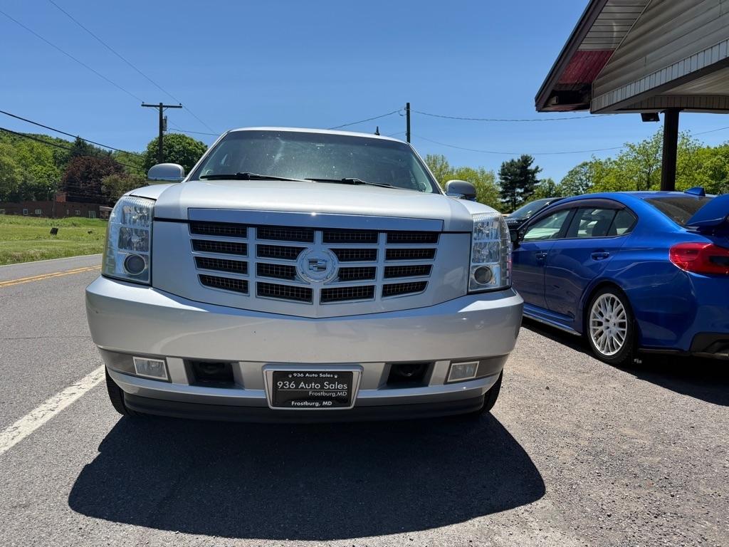 Cadillac Escalade ESV AWD Luxury 2013