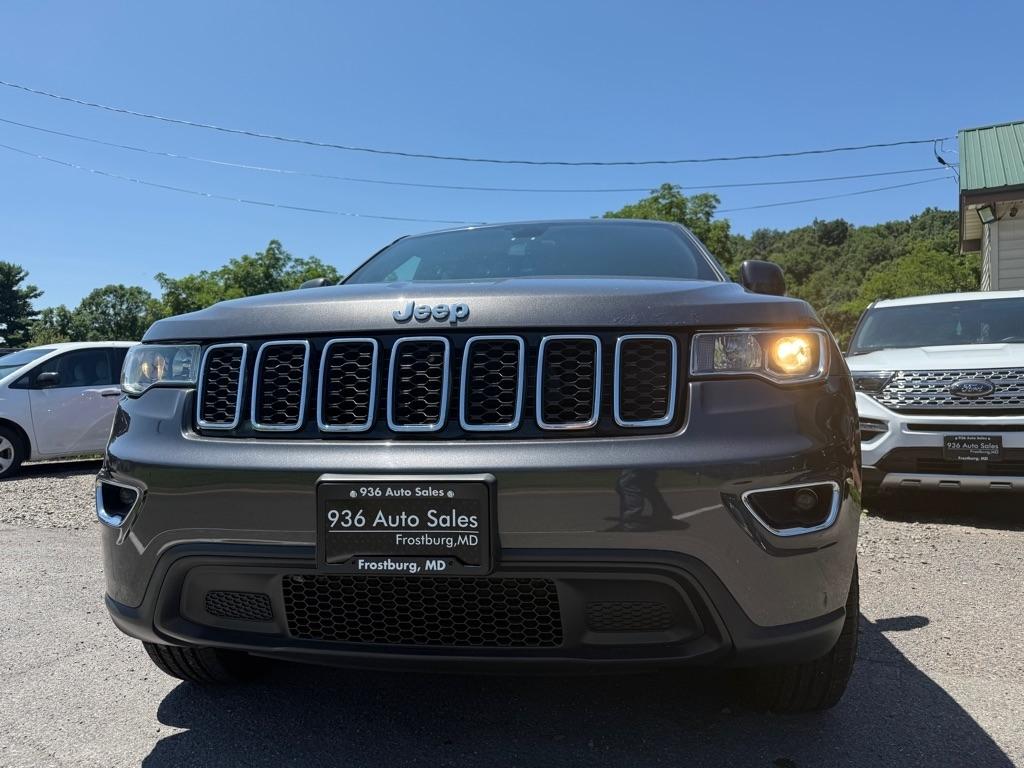 Jeep Grand Cherokee Laredo 4WD 2019
