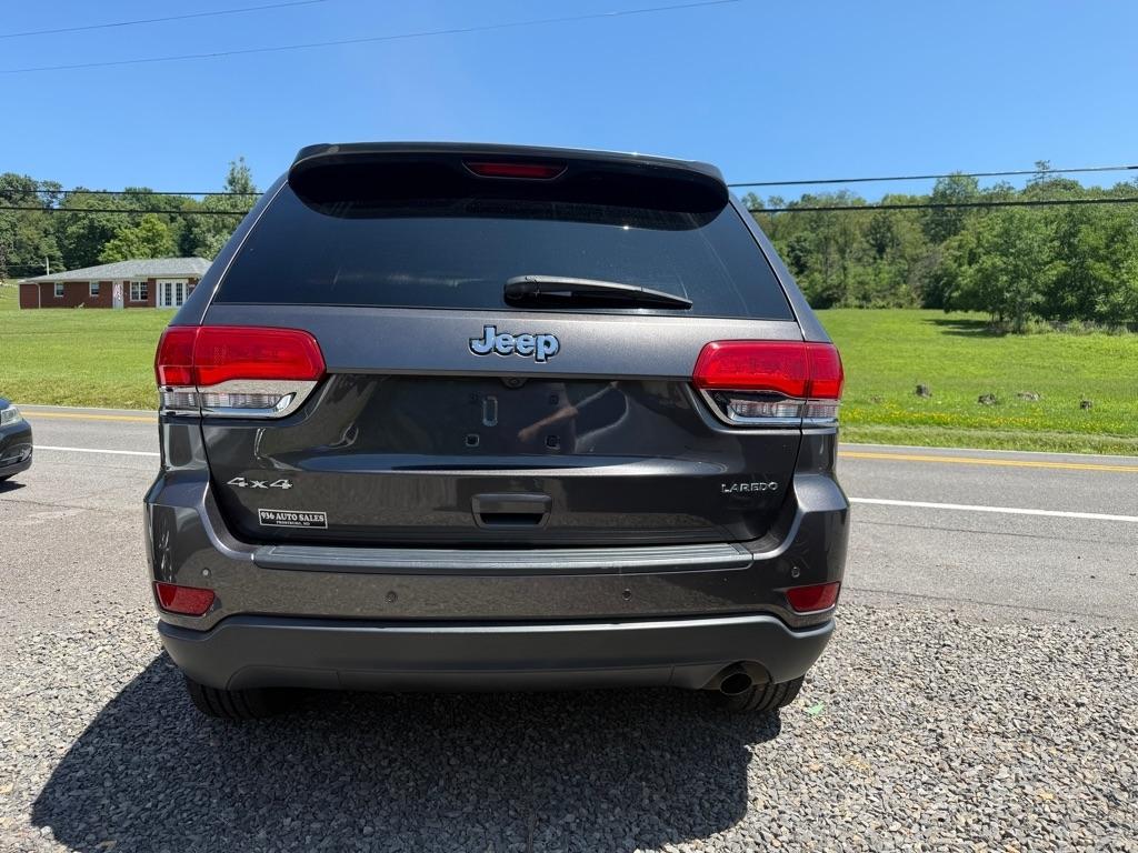 Jeep Grand Cherokee Laredo 4WD 2019