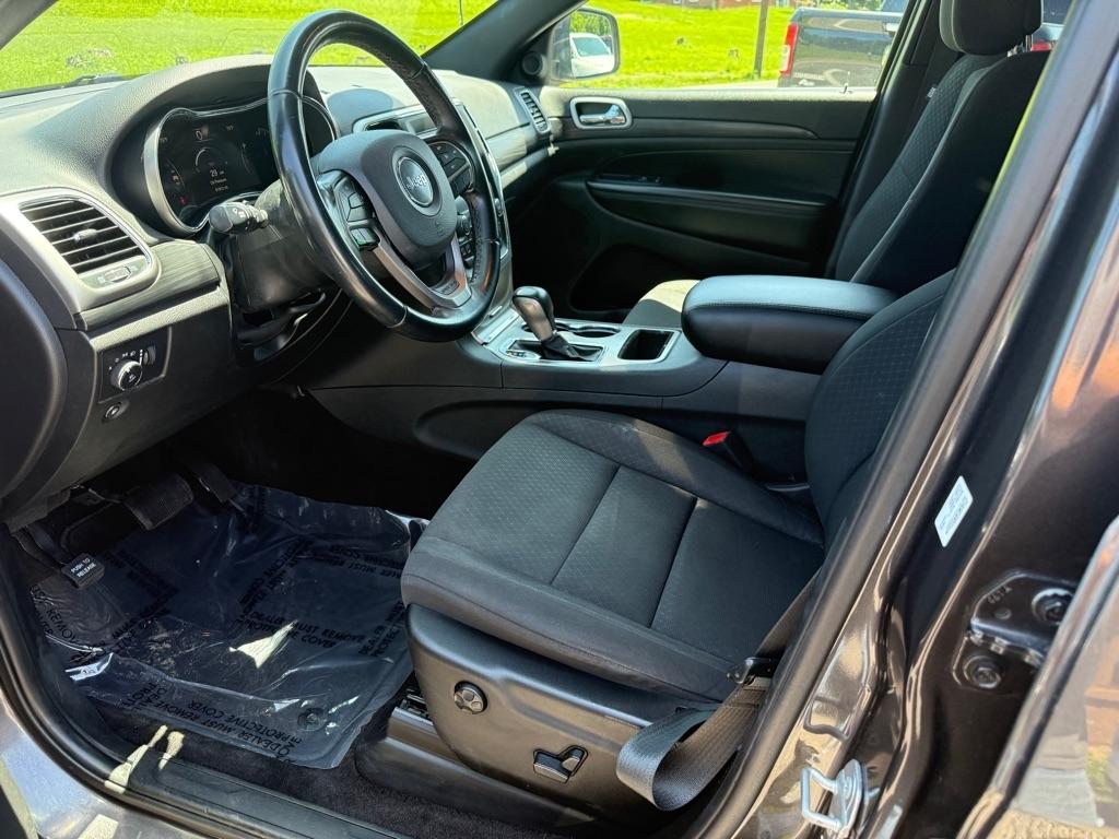 Jeep Grand Cherokee Laredo 4WD 2019
