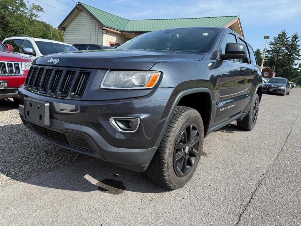 Jeep Grand Cherokee Laredo 4WD 2016