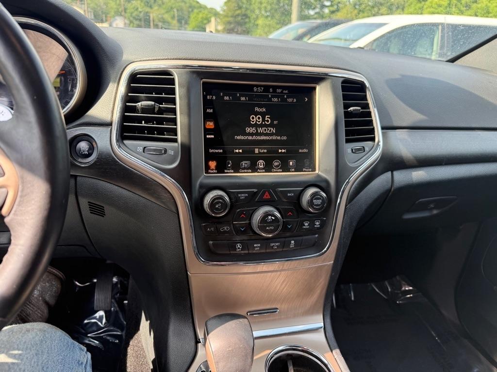 Jeep Grand Cherokee Laredo 4WD 2016