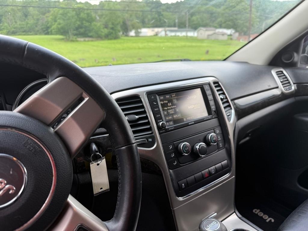 Jeep Grand Cherokee Laredo 4WD 2013