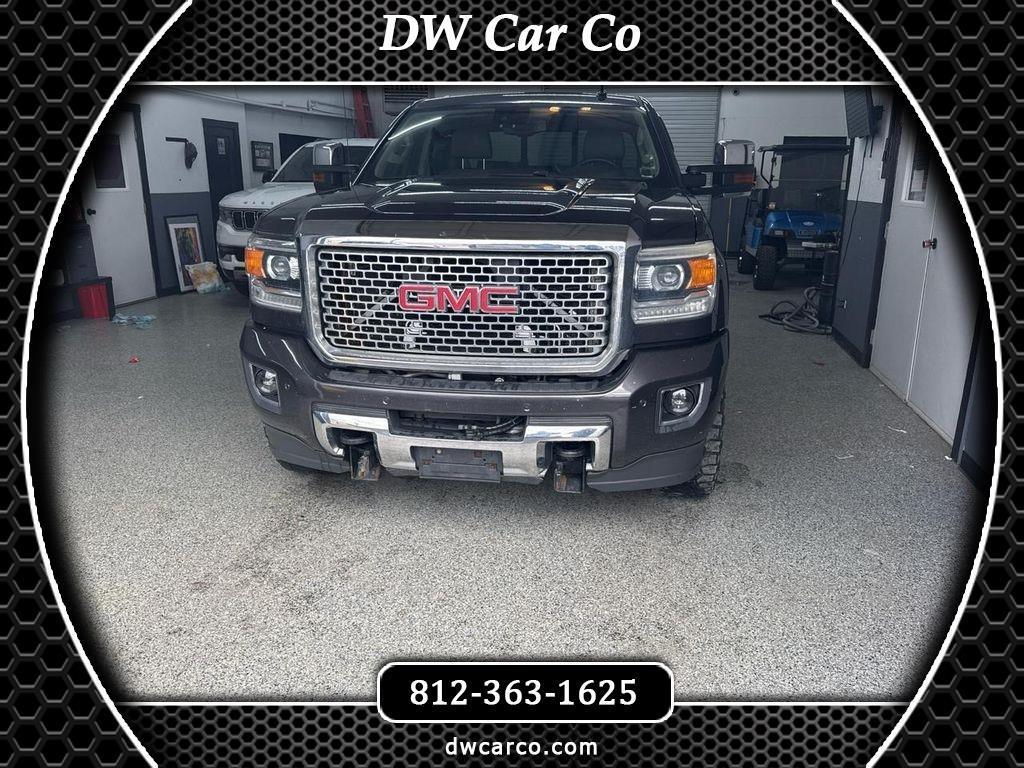 2015 GMC Sierra 3500HD Denali Crew Cab 4WD