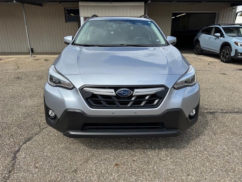 2023 Subaru Crosstrek 2.0i Limited photo 2