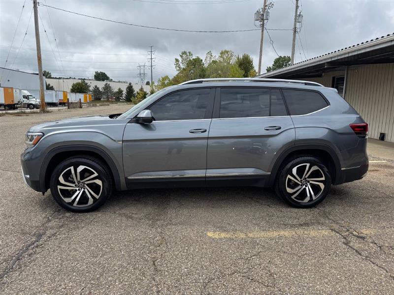 2022 Volkswagen Atlas V6 SEL photo 4