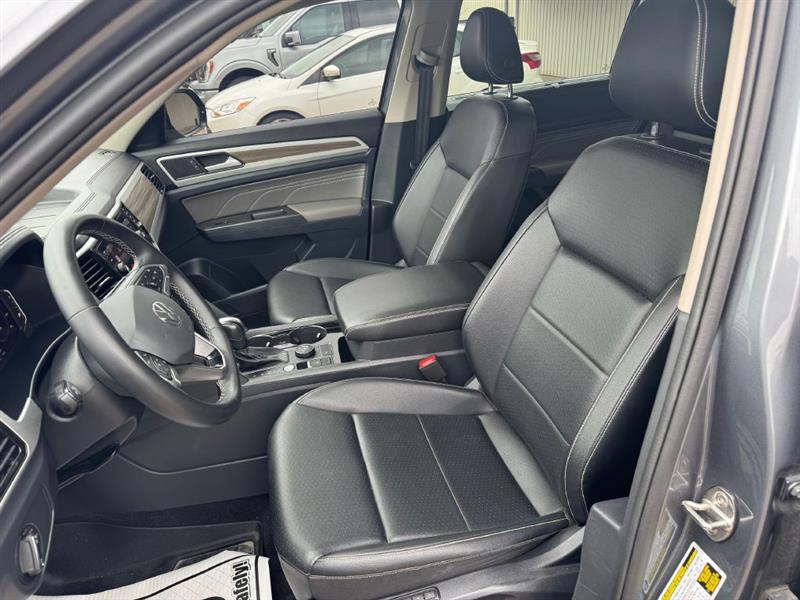 2022 Volkswagen Atlas V6 SEL photo 9