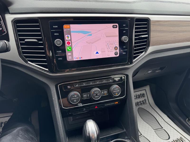 2022 Volkswagen Atlas V6 SEL photo 12