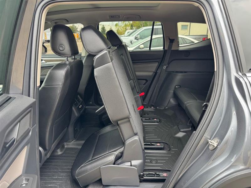 2022 Volkswagen Atlas V6 SEL photo 24