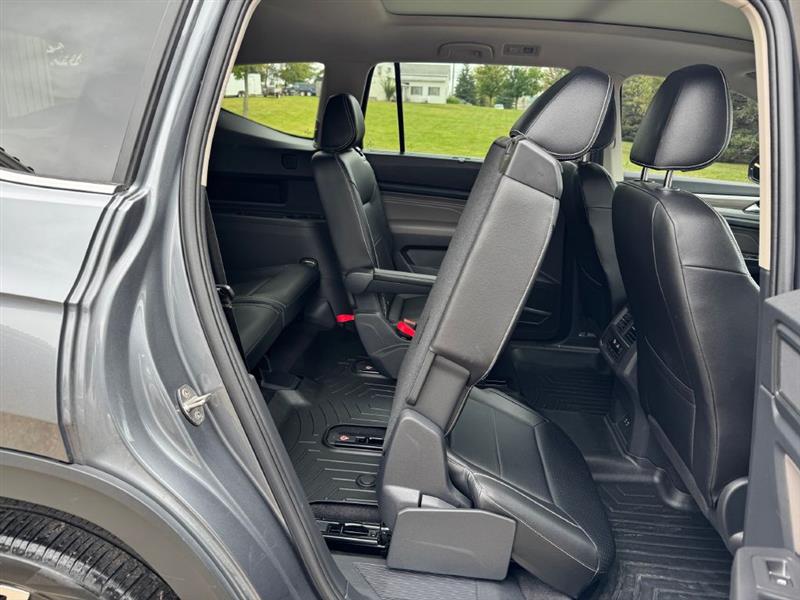 2022 Volkswagen Atlas V6 SEL photo 25