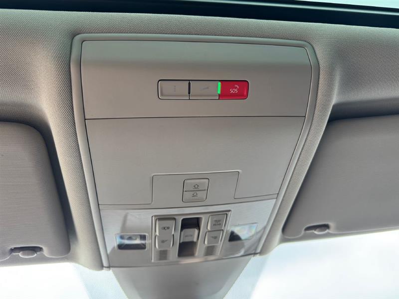2022 Volkswagen Atlas V6 SEL photo 33