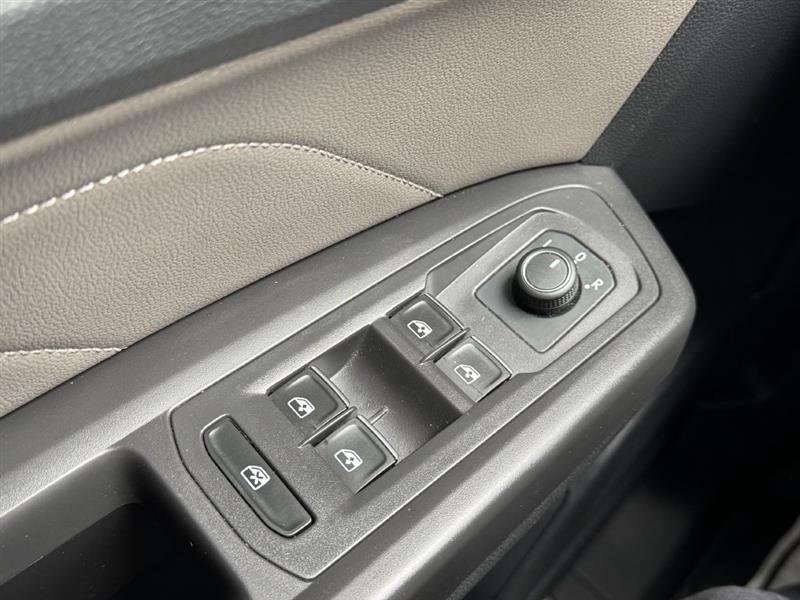 2022 Volkswagen Atlas V6 SEL photo 45