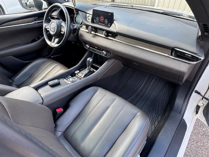 2020 Mazda Mazda6 Signature photo 12