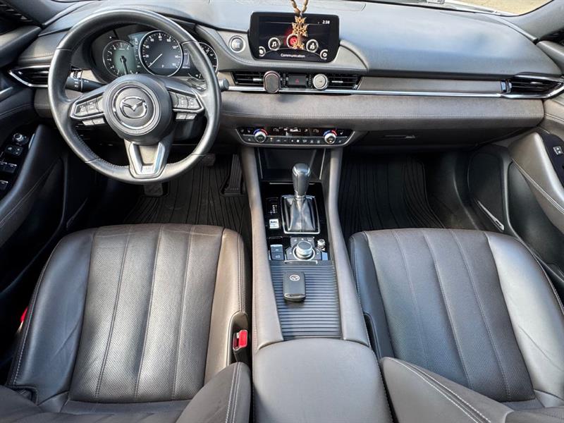 2020 Mazda Mazda6 Signature photo 16