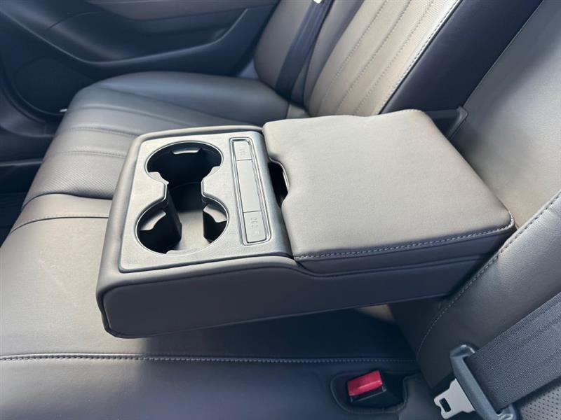 2020 Mazda Mazda6 Signature photo 40