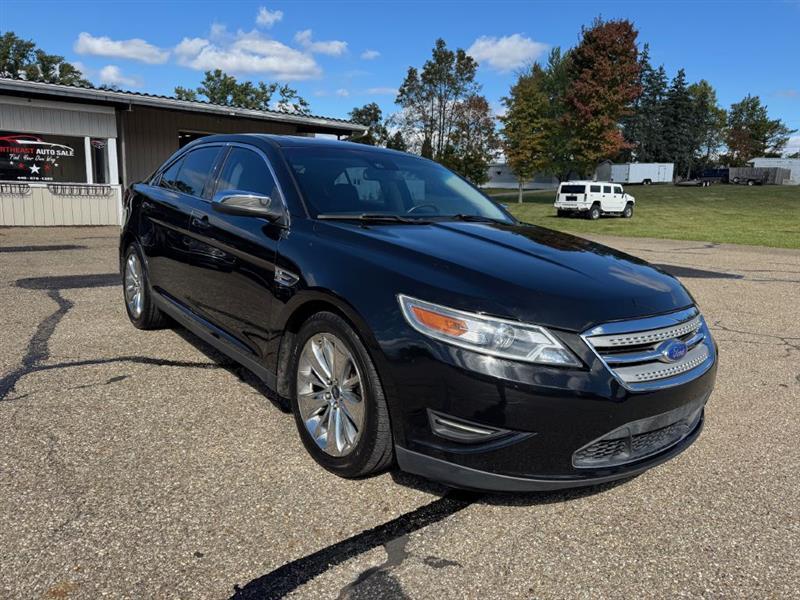 Ford Taurus Limited FWD 2012