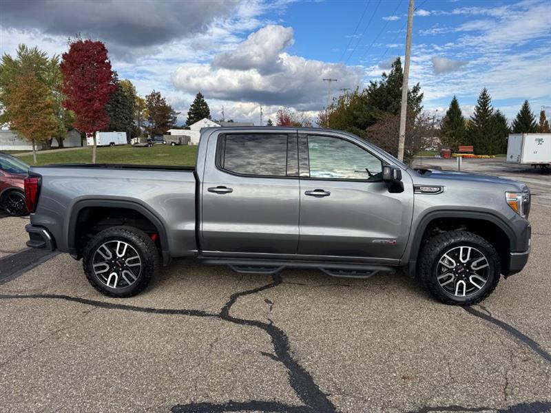 GMC Sierra 1500 AT4 Crew Cab Long Box 4WD 2021 GMC Sierra 1500 AT4 Crew Cab Long Box 4WD 2021