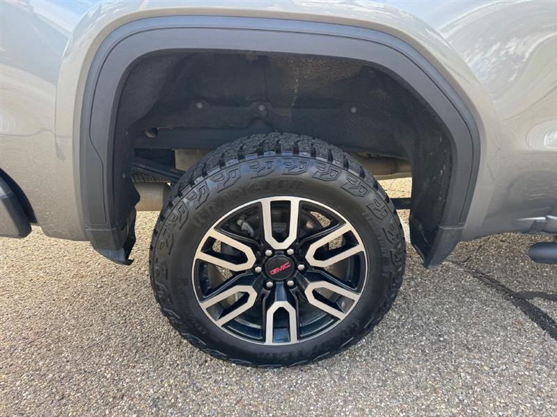 GMC Sierra 1500 AT4 Crew Cab Long Box 4WD 2021 GMC Sierra 1500 AT4 Crew Cab Long Box 4WD 2021