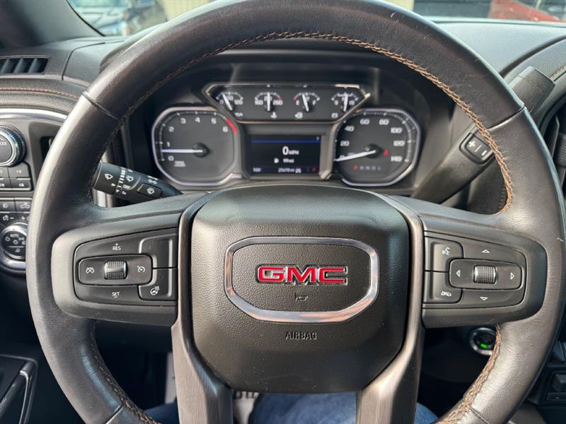 GMC Sierra 1500 AT4 Crew Cab Long Box 4WD 2021 GMC Sierra 1500 AT4 Crew Cab Long Box 4WD 2021